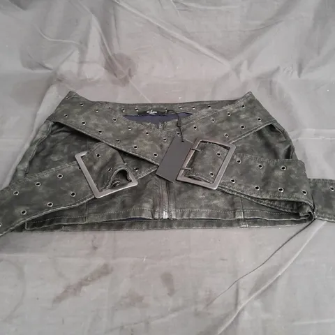 JADED LONDON WRAP AROUND BELT SKIRT IN FAUX LEATHER SIZE 16