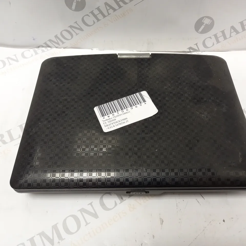 TECHNIKA 7" PORTABLE DVD PLAYER