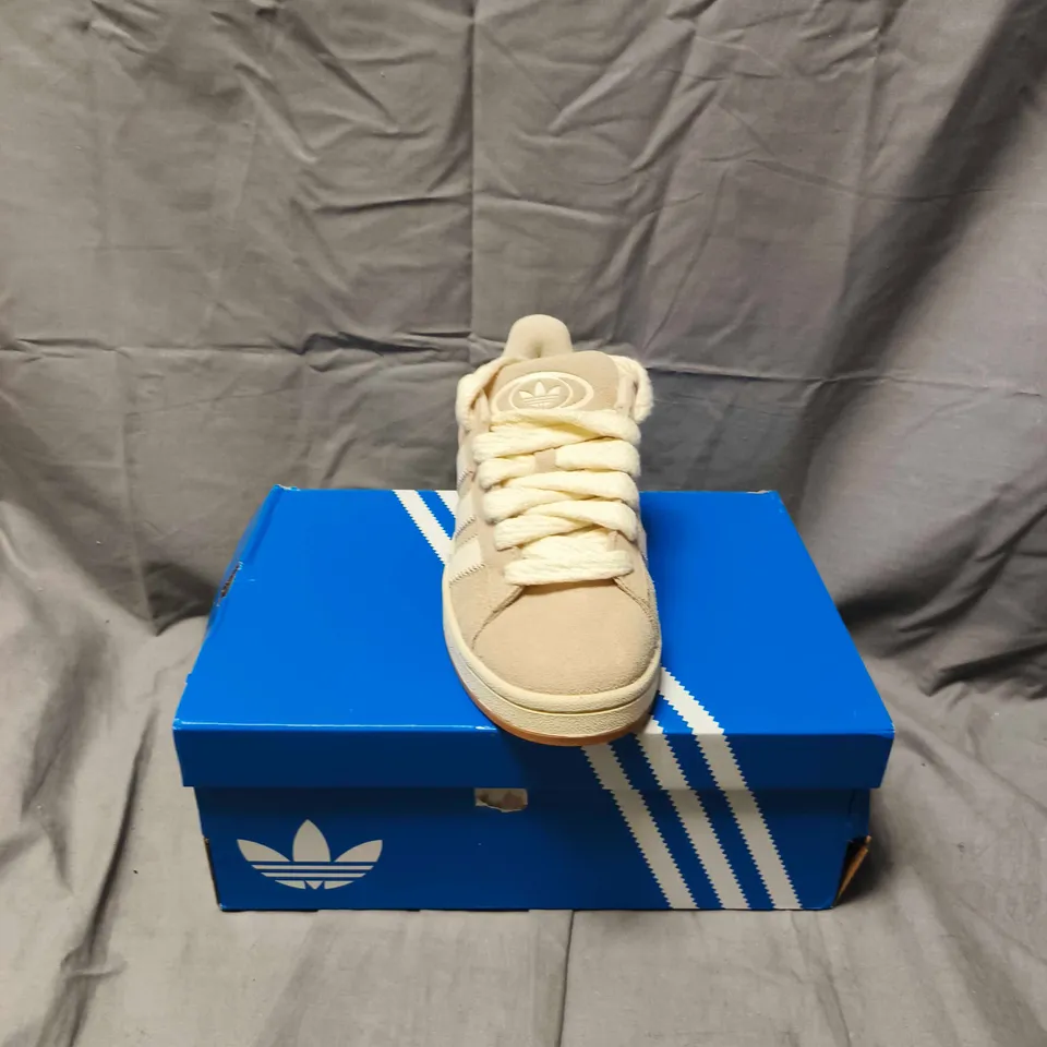BOXED PAIR OF ADIDAS CREAM SHOES - SIZE 6 UK