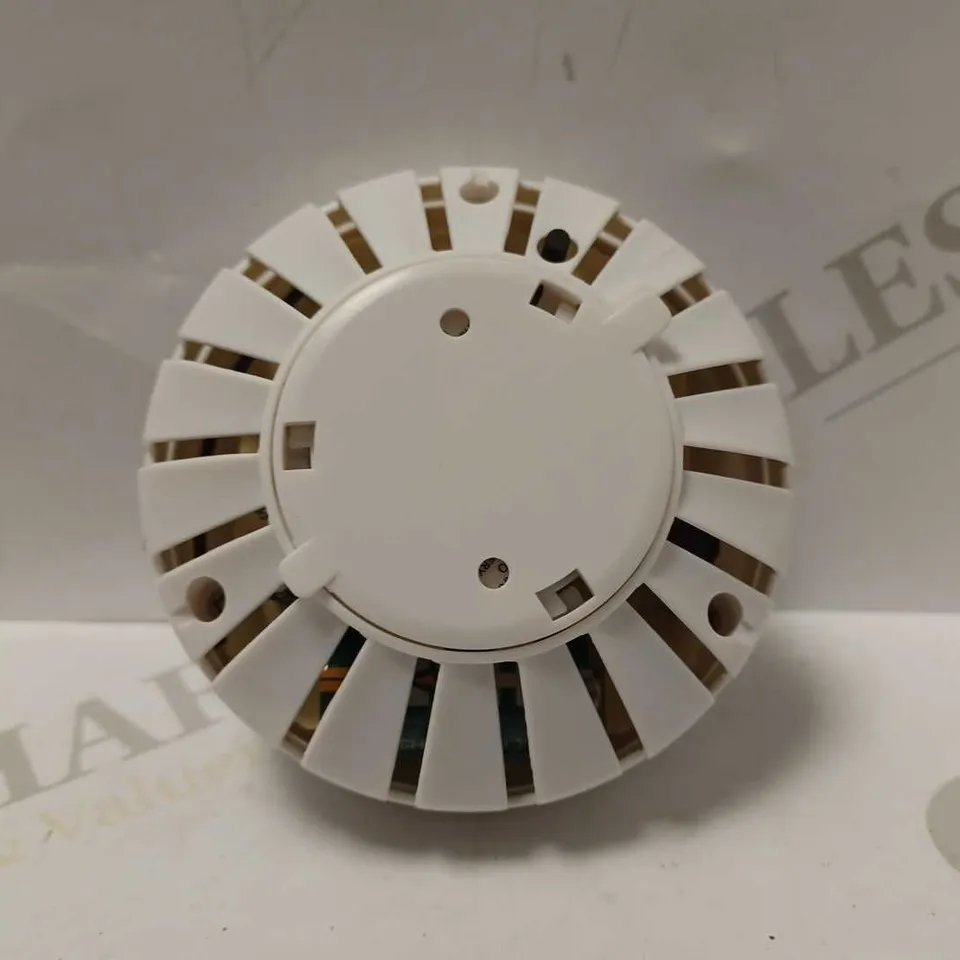 HISPEC RADIO FREQUENCY BATTERY SMOKE DECECTOR