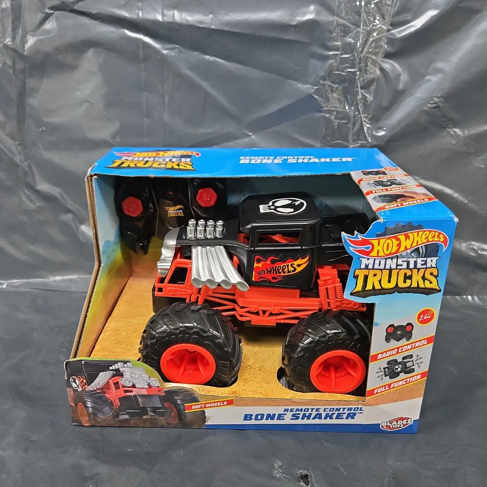 HOT WHEELS  REMOTE CONTROL BONE SHAKER