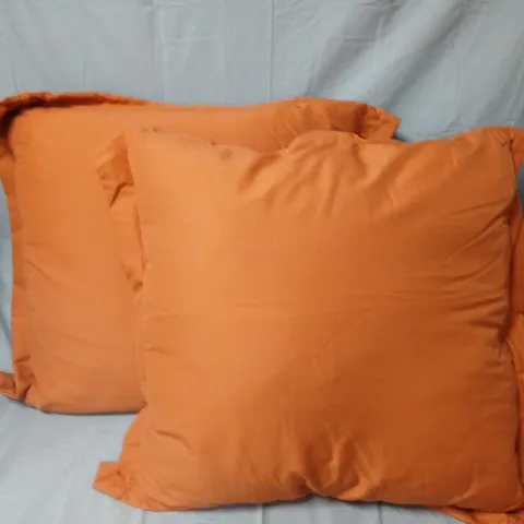 PAIR OF ORANGE 60X60CM FILLED CUSHIONS