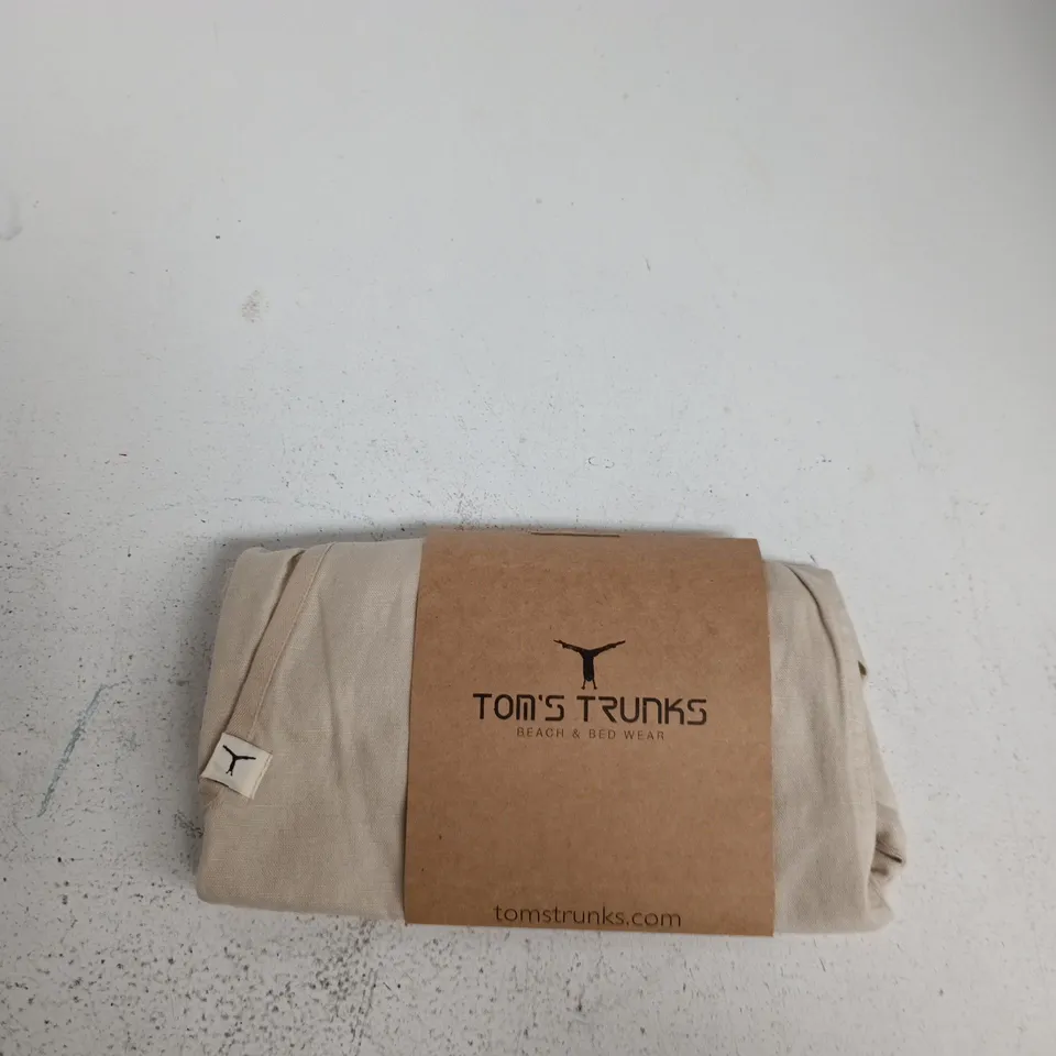 TOM'S TRUNKS EDEN SHORT – SAND & WHITE, SIZE L