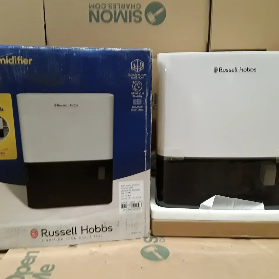 BOXED RUSSEL HOBBS DEHUMIDIFIER RHDH1001