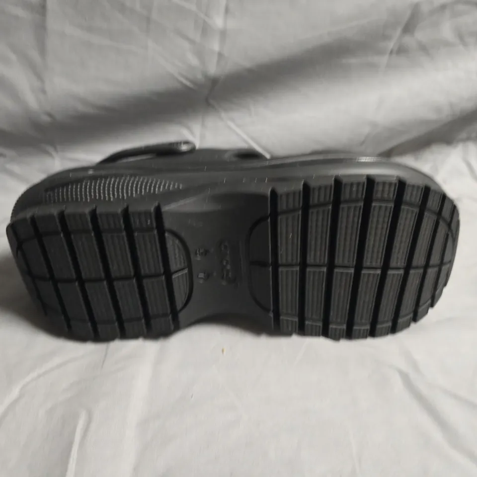 PAIR OF CROC MEGA CRUSH SANDALS - UK SIZE M4/ W5