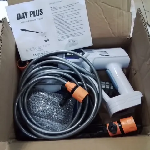 BOXED ELECTRONIC HANDHELD CAR WASHING/PRESSURE WASHER MACHINE 