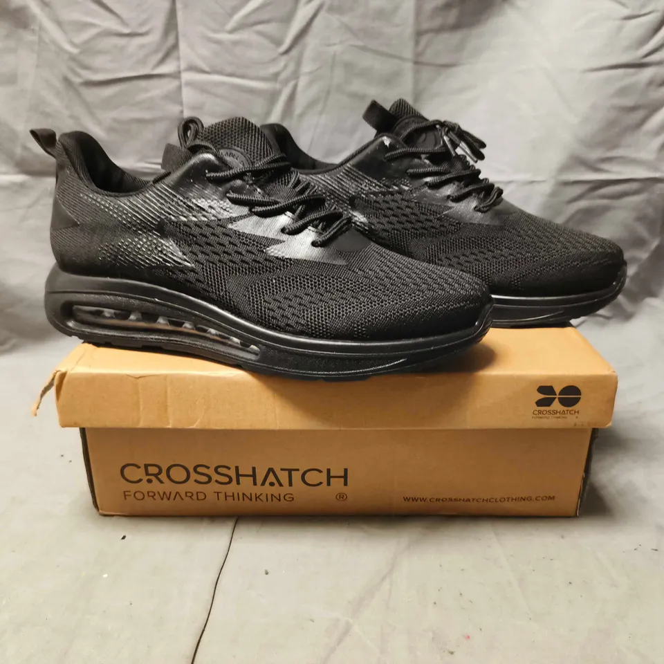 BOXED PAIR OF CROSSHATCH TRAINERS IN BLACK SIZE UK 9