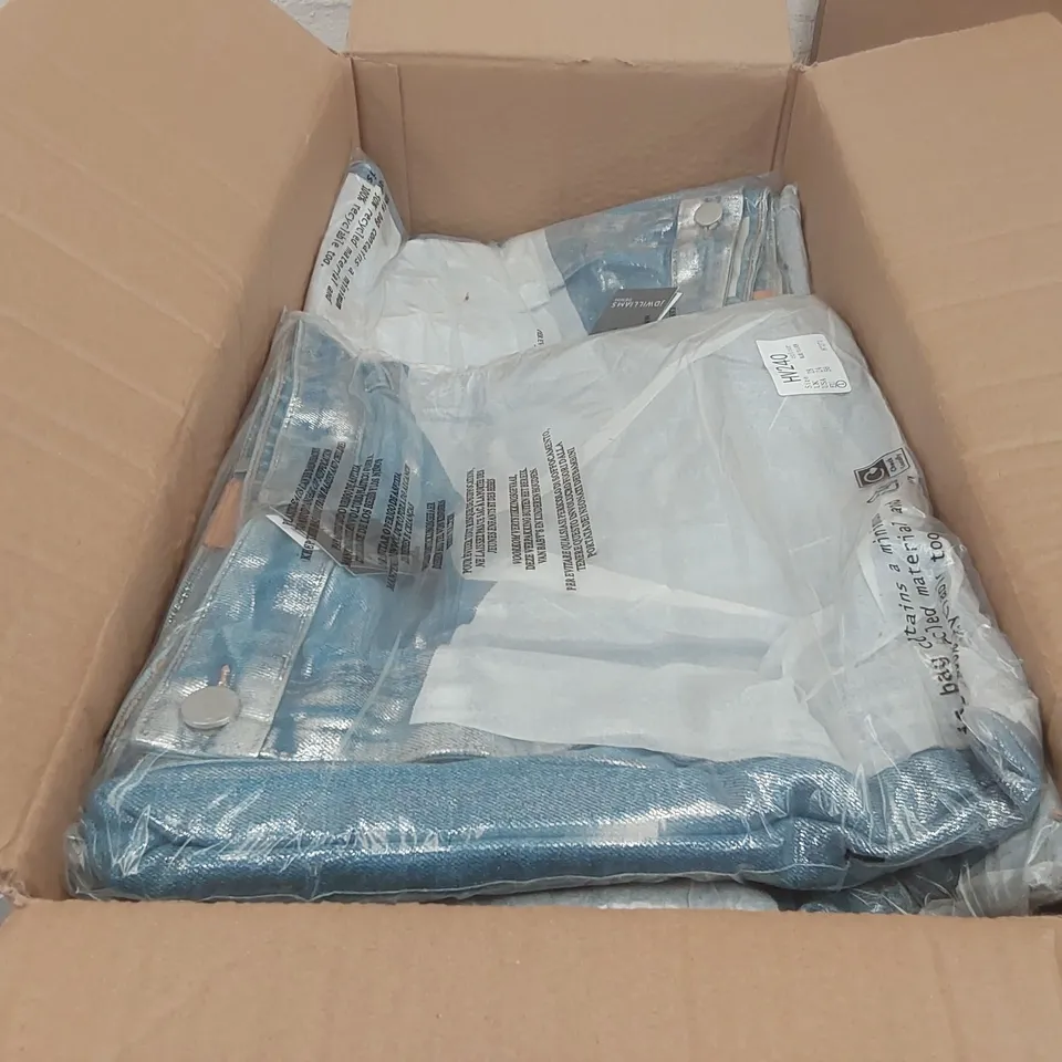 BOX CONTAINING APPROXIMATELY 11x BRAND NEW JD WILLIAMS METALIC SKIRTS - SIZE 28