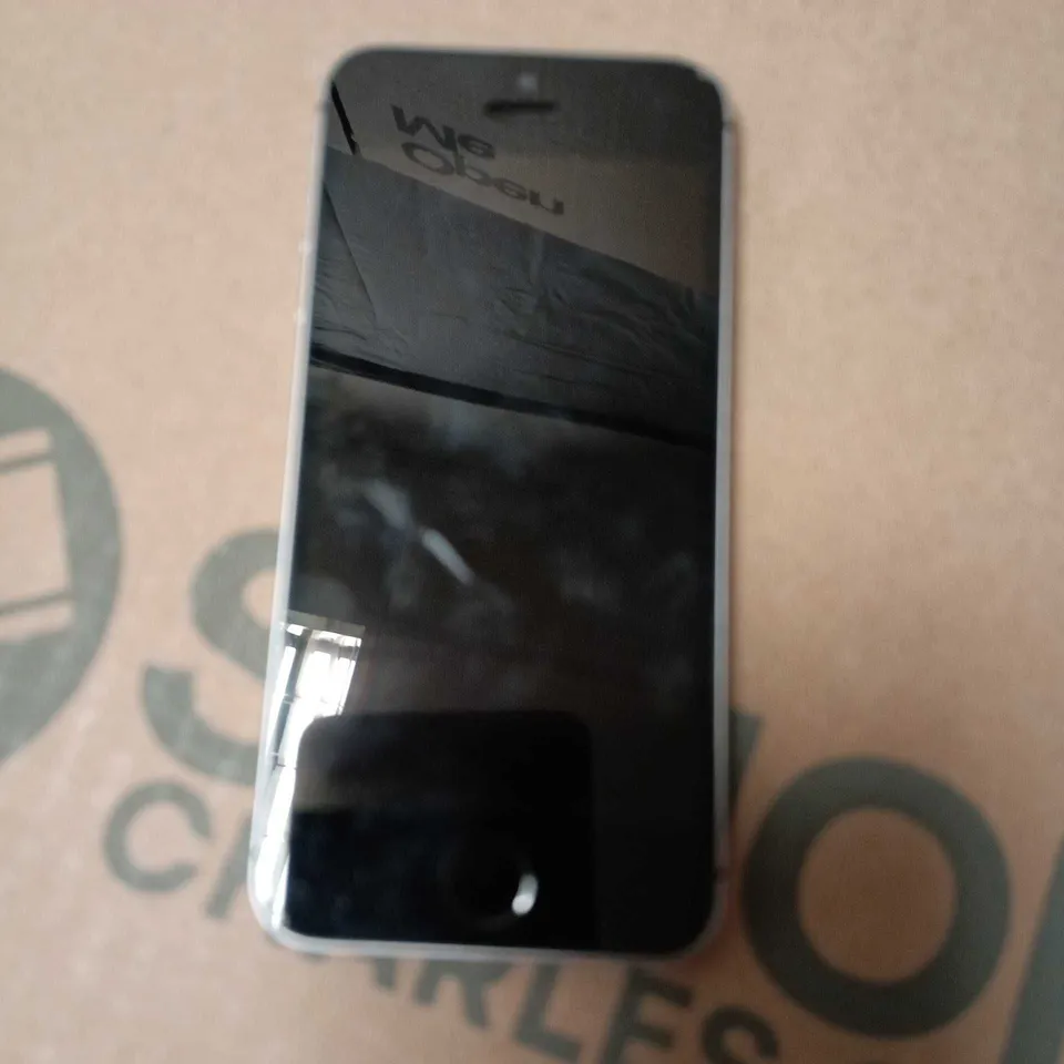 APPLE IPHONE SE A1723