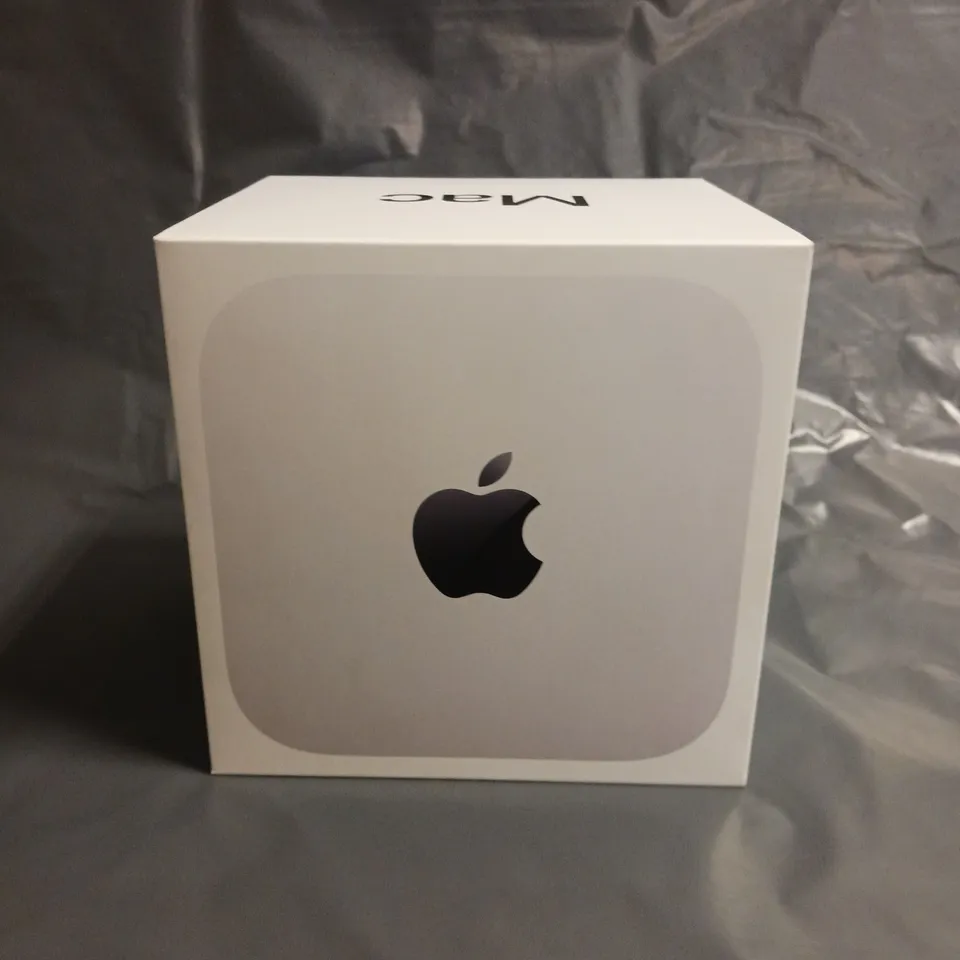 SEALED BRAND NEW MAC MINI WITH M4 CHIP 16GB UNIFIED MEMORY 256GB SSD