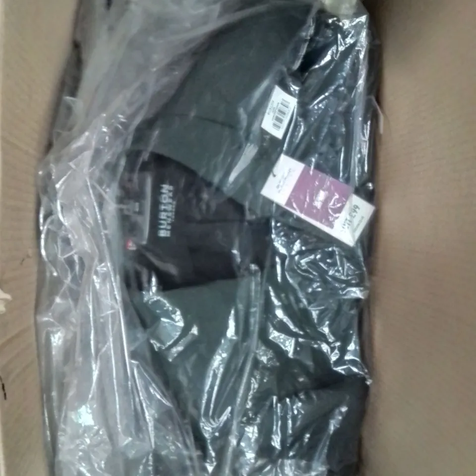PALLET CONTAINING A LARGE QUANTITY OF SCOOTERS AND LONDON BURTONS MEN WEAR BLAZERS