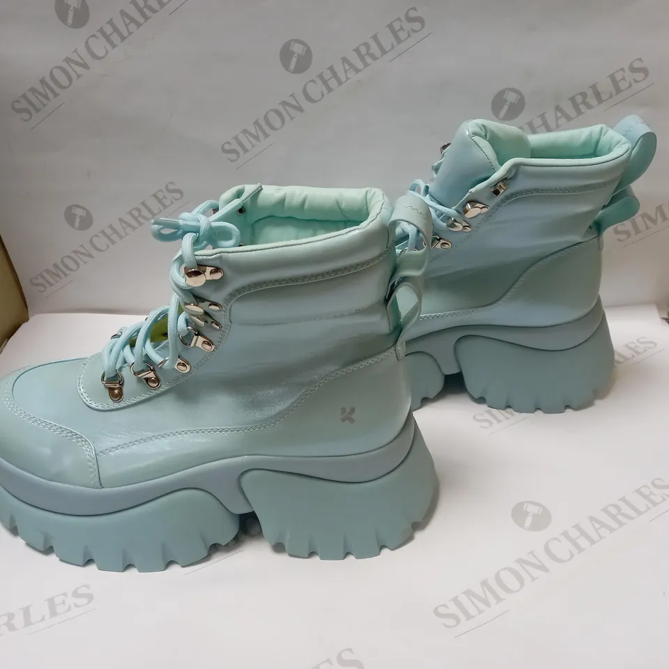 DESIGNER KOI  VEGAN GOOEY BABY BLUE PLATFORM BOOTS SIZE 8