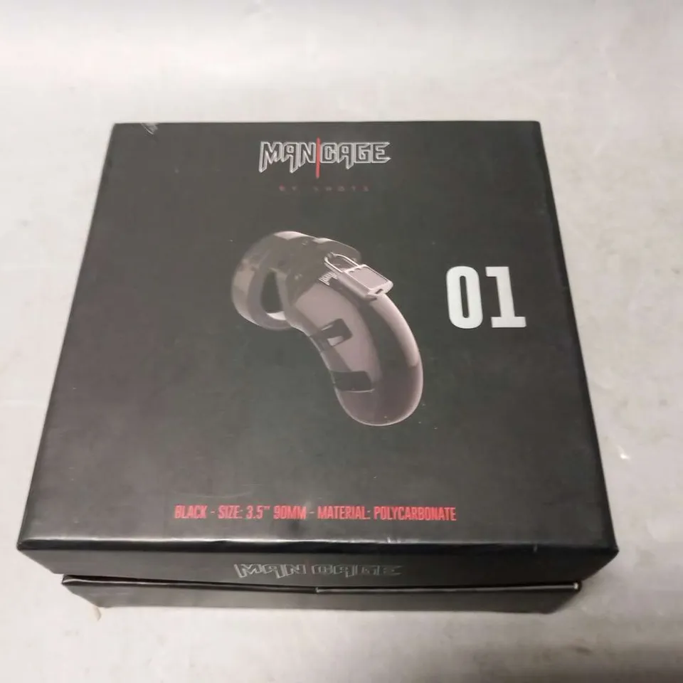 BOXED MAN CAGE BY SHOTS 01 BLACK SIZE 3.5" POLYCARBONATE