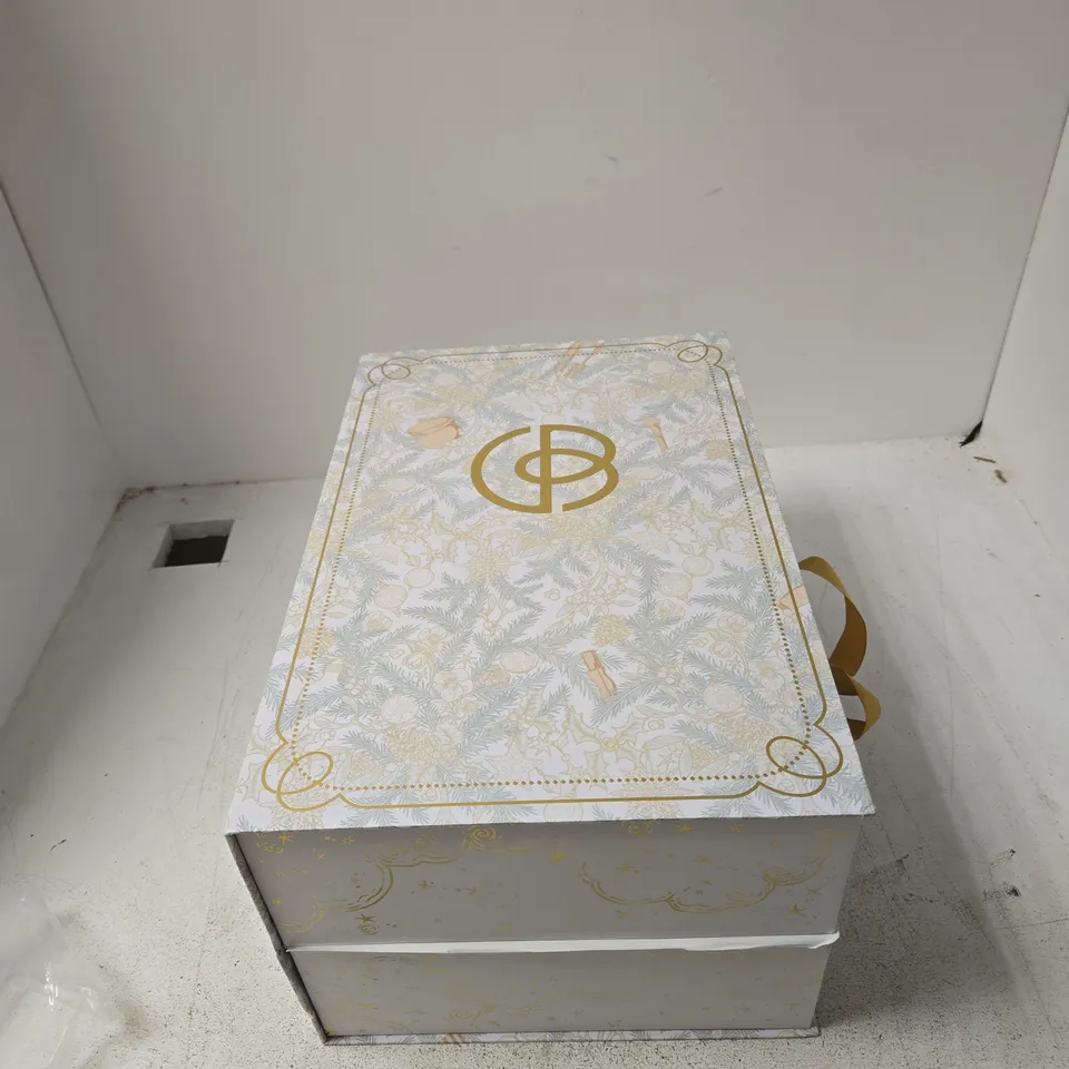 CULT BEAUTY ADVENT CALENDAR SPECIAL EDITION – BOX SET