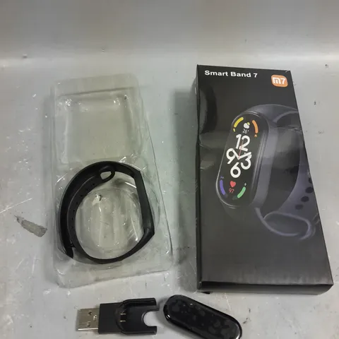 BOXED M7 SMART BAND 7 FITNESS TRACKER WATCH