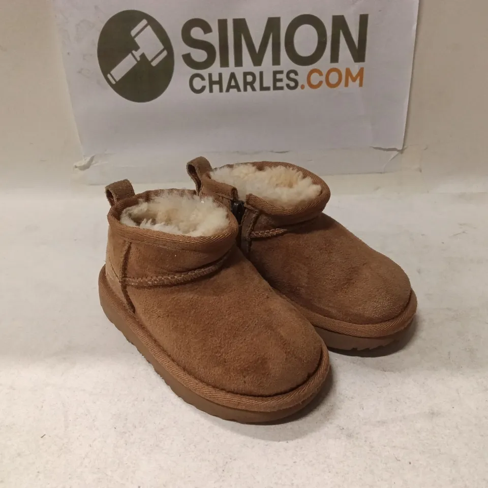UGG Baby Boots – Brown Suede with Shearling, UK 6 (US 7)