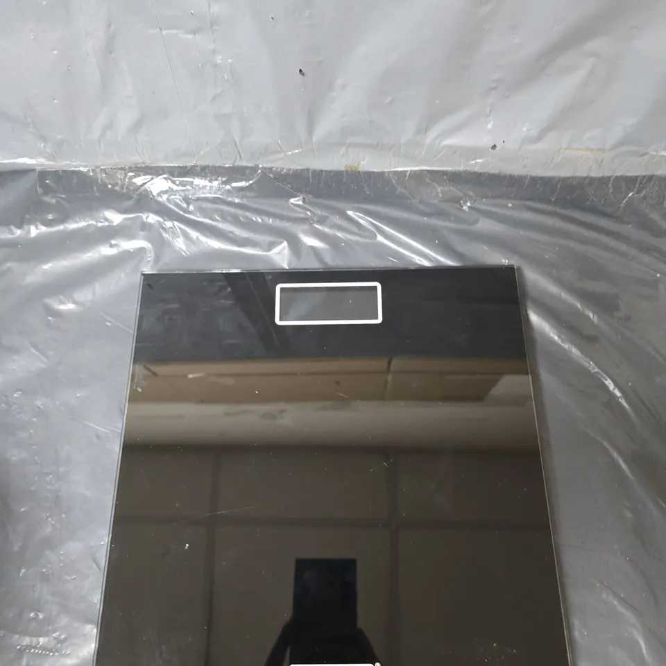 BLACK + DECKER DIGITAL SCALE