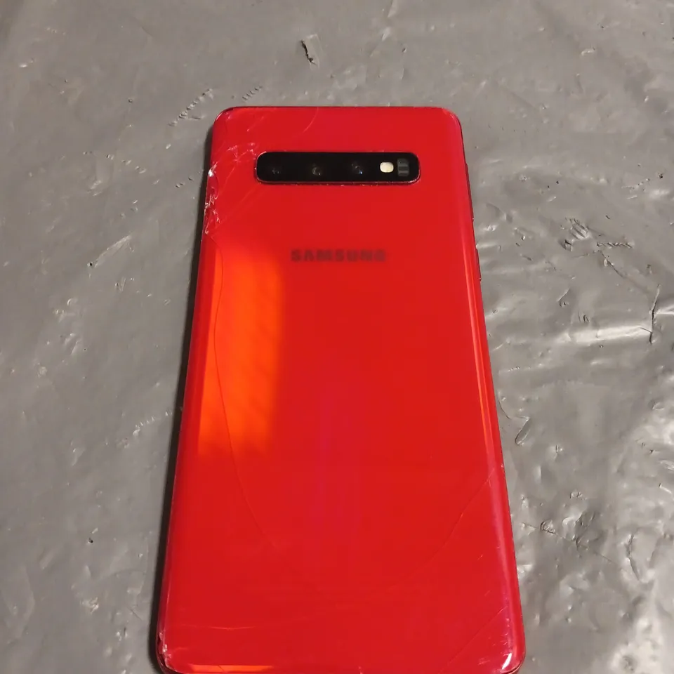 UNBOXED SAMSUNG MOBILE PHONE IN RED - SMG973F