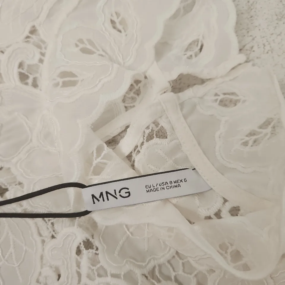 MNG WHITE LACE TOP – WOMEN'S LACE OVERLAY, EU 8 / US 8 / MX 6 (MADE IN CHINA)