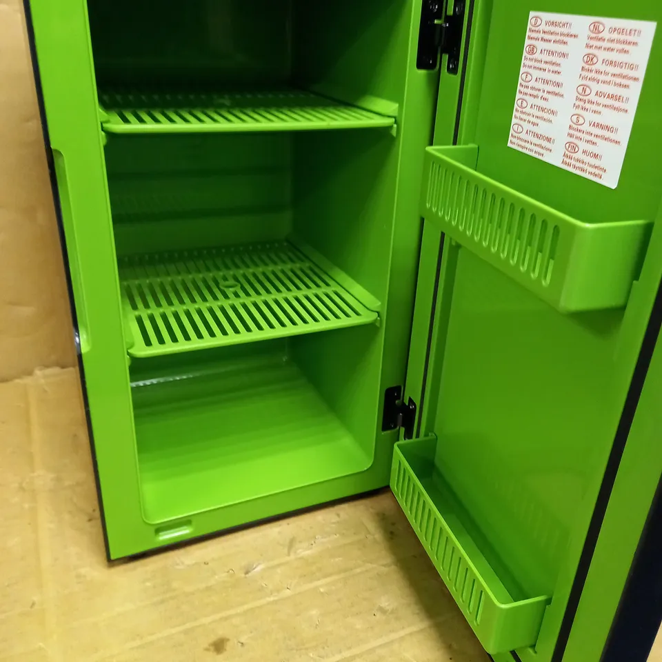 XBOX SERIES X REPLICA MINI FRIDGE THERMOELECTRIC COOLER 1.5:1