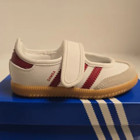 BOXED PAIR OF ADIDAS SAMBA JANE I KIDS' VELCRO TRAINER – WHITE/BEIGE, UK 8K