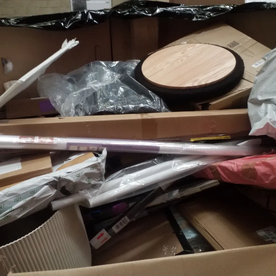 PALLET CONTAINING ASSORTED PRODUCTS INCLUDING END TABLE, UNDER DESK ELECTRIC ELLIPTICAL TRAINER, RETRACTABLE SAFETY GATE, PICTURE FRAME & PILATES TRAINING KIT
