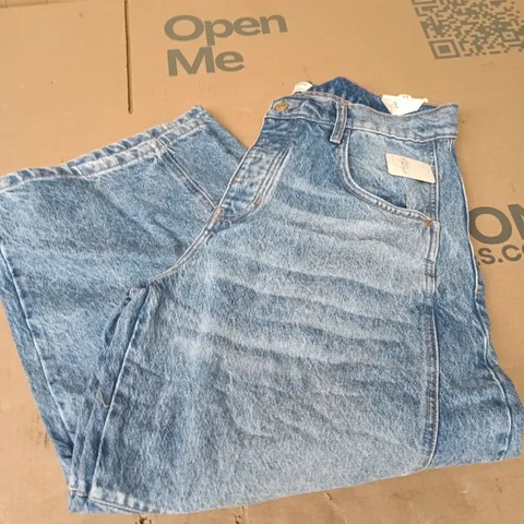 FREE PEOPLE MID RISE BARREL JEANS - 30S