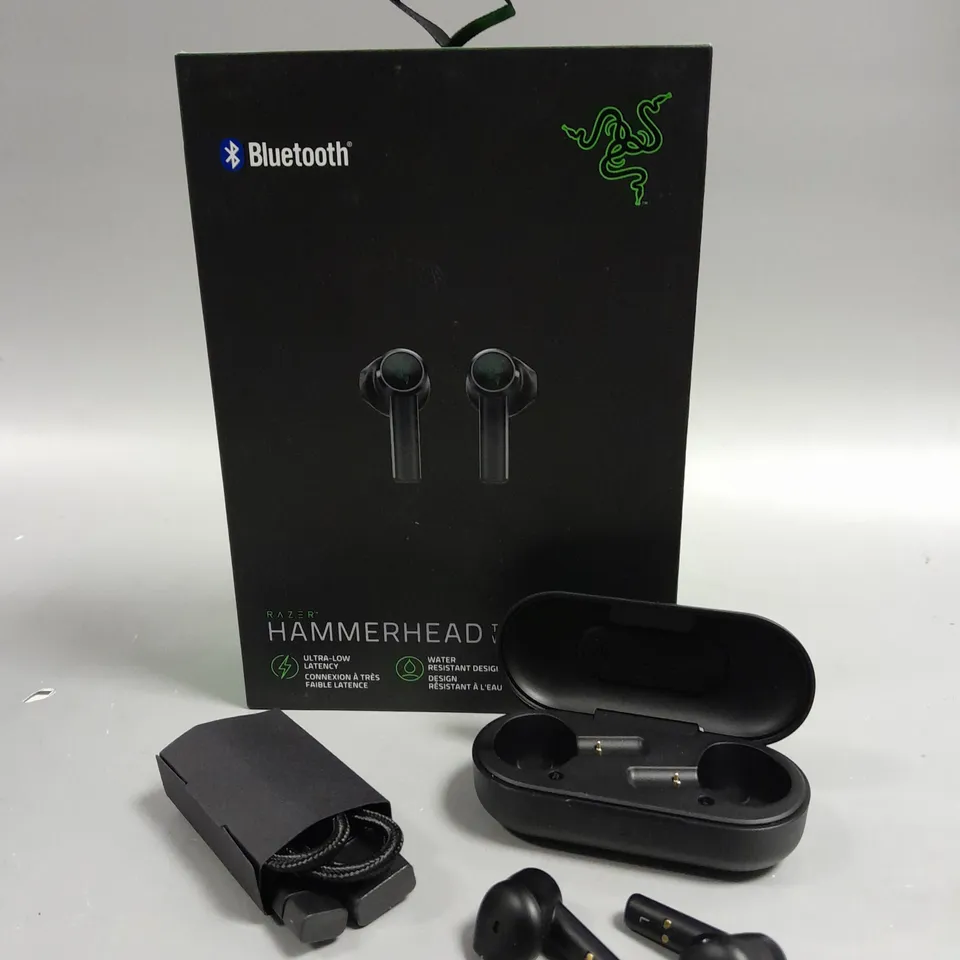 BOXED RAZER HAMMERHEAD TRUE WIRELESS EARPHONES 