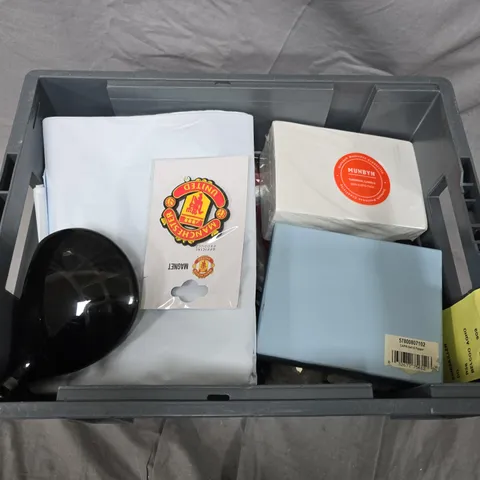 APPROXIMATELY 20 ASSORTED HOUSEHOLD ITEMS 