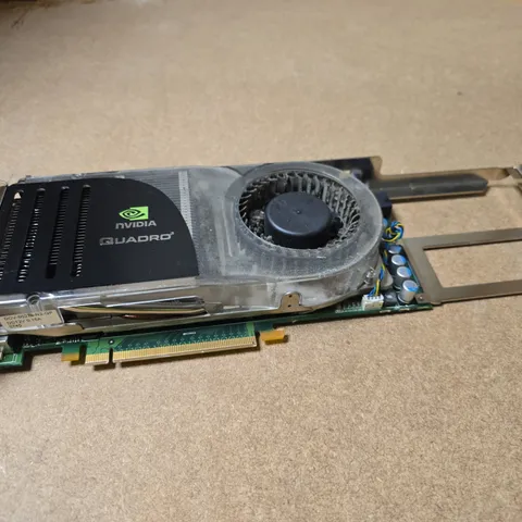NVIDIA QUADRO GRAPHICS CARD