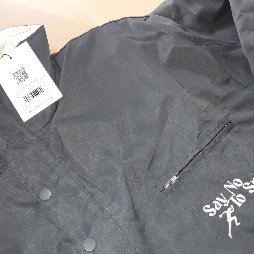SISTER AND SEEKERS HOBBIES PULLOVER - XL