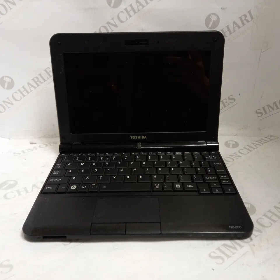 TOSHIBA NB200-11L 10" LAPTOP