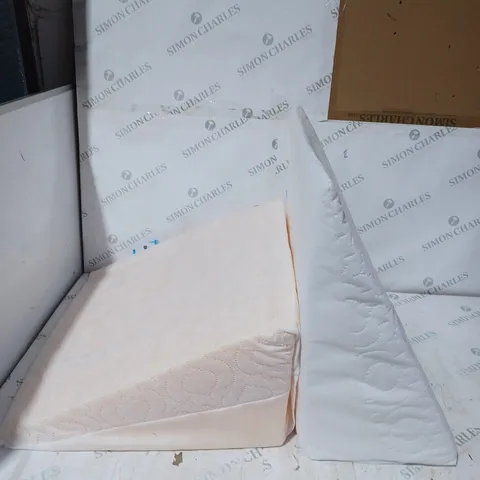 SET OF 2 UNPACKAGED WEDGE PILLOW - SUPPORT FOR REFLUX 
