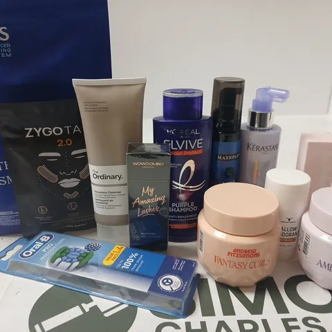 APPROX 12 ASSORTED BEAUTY PRODUCTS TO INCLUDE ORAL B BRUSH HEADS, L'OREAL ELVIVE SHAMPOO, TALLOW DEODORANT, ETC