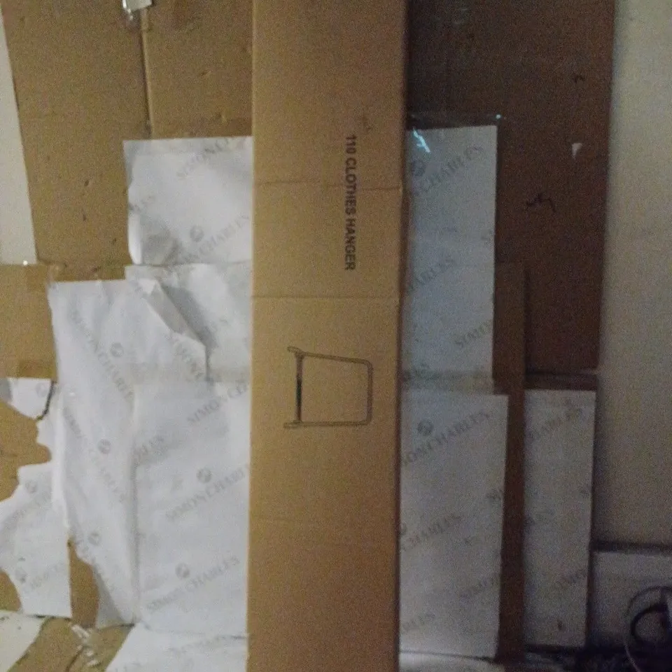 BOXED FREESTANDING CLOTHES HANGING RAIL [COLLECTION ONLY]