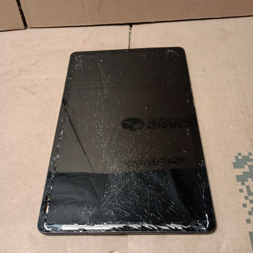 SAMSUNG TABLET, MODEL UNSPECIFIED