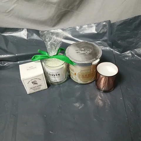 APPROXIMATELY 10 ASSORTED HOUSEHOLD ITEMS TO INCLUDE CANDLES ETC