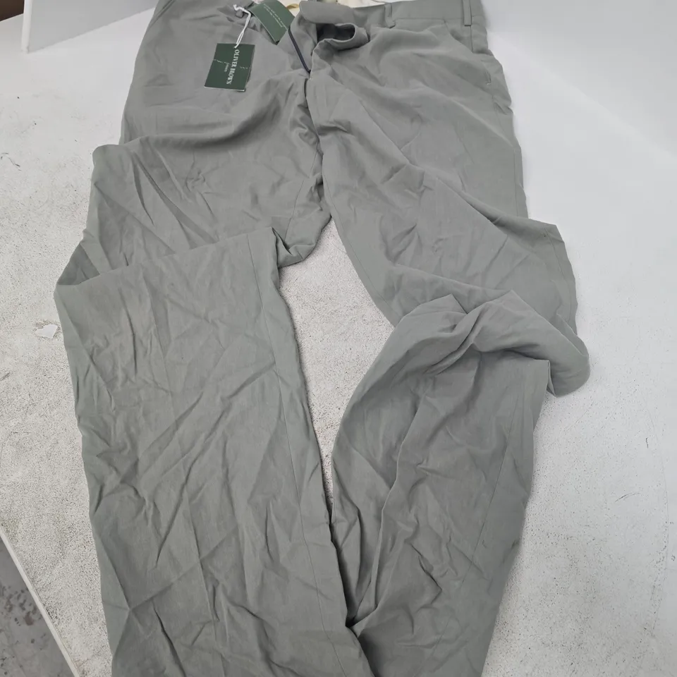 OLIVER BROWN LONDON PLEATED TROUSERS – LIGHT SAGE, UK 38