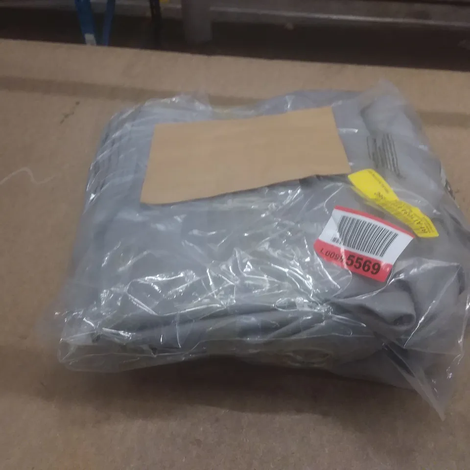 BAGGED MALENE SHEER EYELET CURTAIN PAIR // SIZE 167 x 182cm