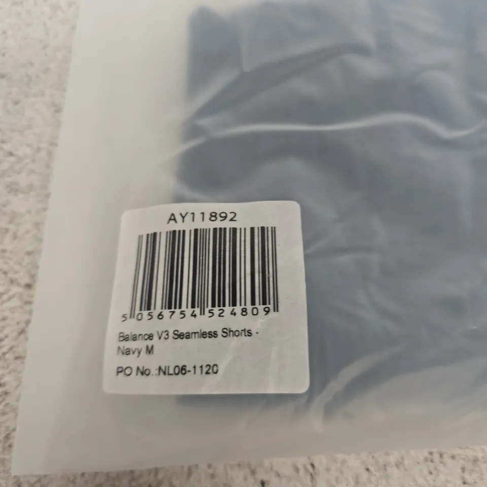 BAGGED AYBL BALANCE V3 SEAMLESS SHORTS – NAVY – UK M