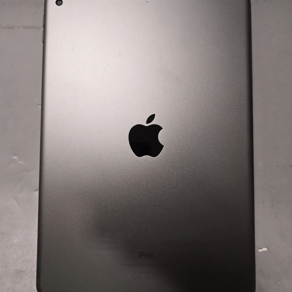 APPLE IPAD 9TH GEN A2602 