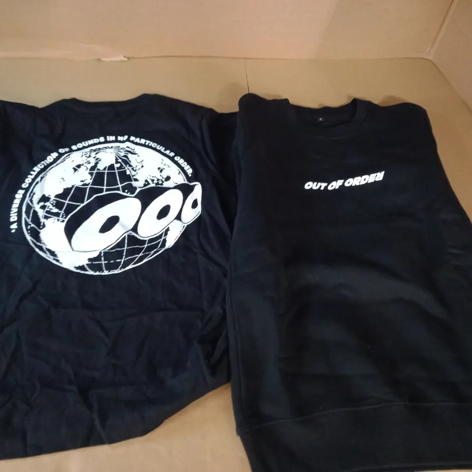 OUT OF ORDER BLACK T-SHIRT AND JUMPER - S