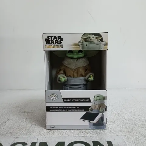 STAR WARS GROGU SEEING STONE POSE FIGURE WITH PHONE & CONTROLLER HOLDER – BOX OF 6