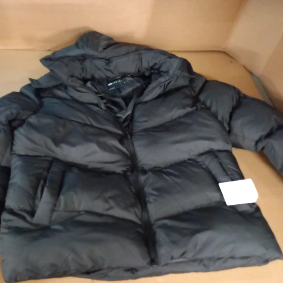 ASOS DESIGN BLACK PADDED COAT - XL