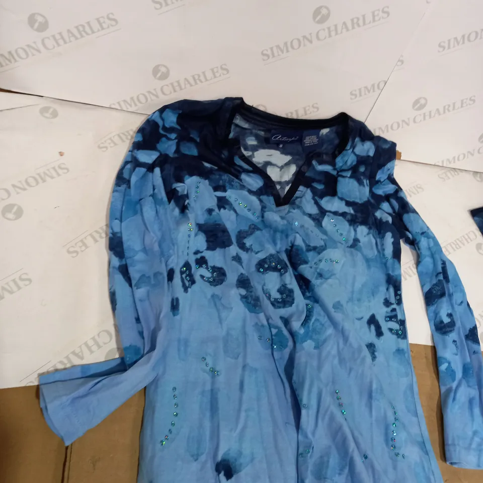 ARTAEAPEA TOP MEDIUM BLUE/NAVY 