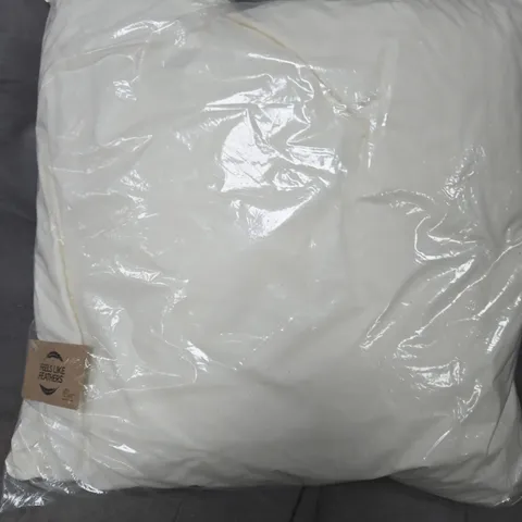 FEELS LIKE FEATHERS PILLOW – WHITE