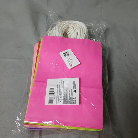 30 PCS PINK PAPER PARTY BAGS – BIRTHDAY (21 X 15 X 8 CM)