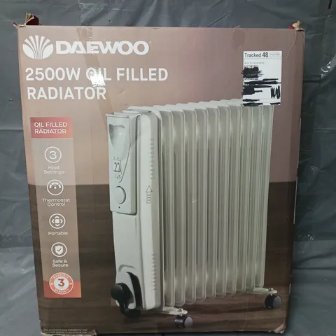 BOXED DAEWOO 2500W 11-FIN OIL-FILLED RADIATOR