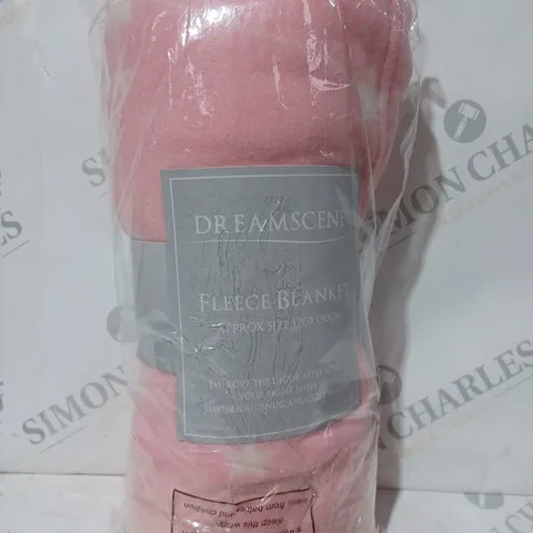 DREAMSCENE FLEECE BLANKET IN PINK