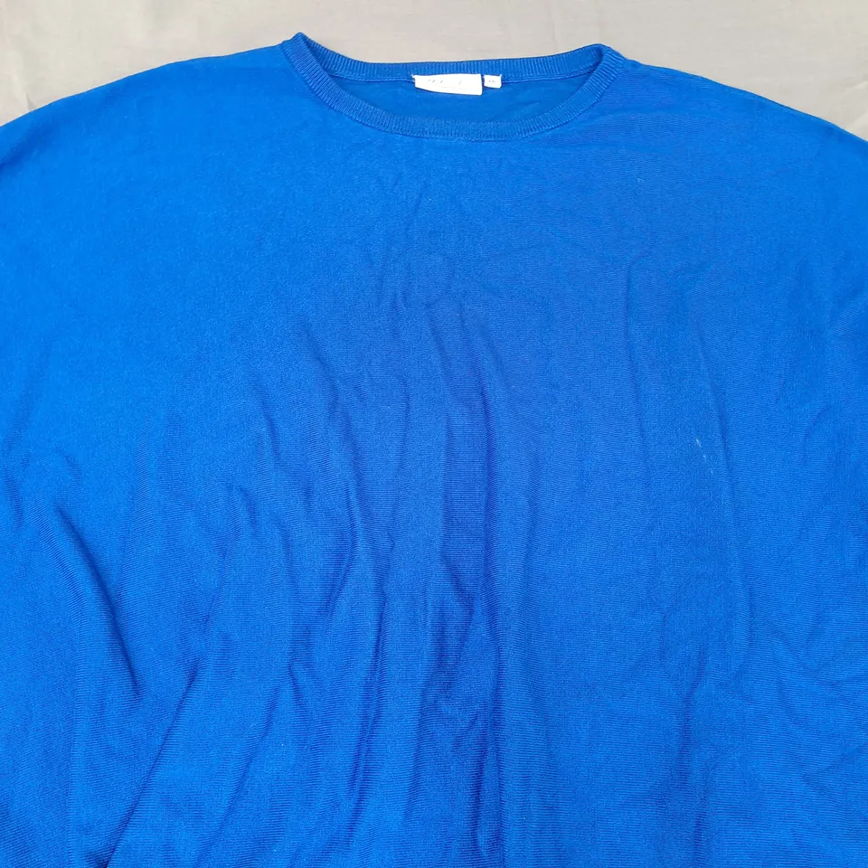 MASAI JUMPER IN BLUE SIZE 2XL